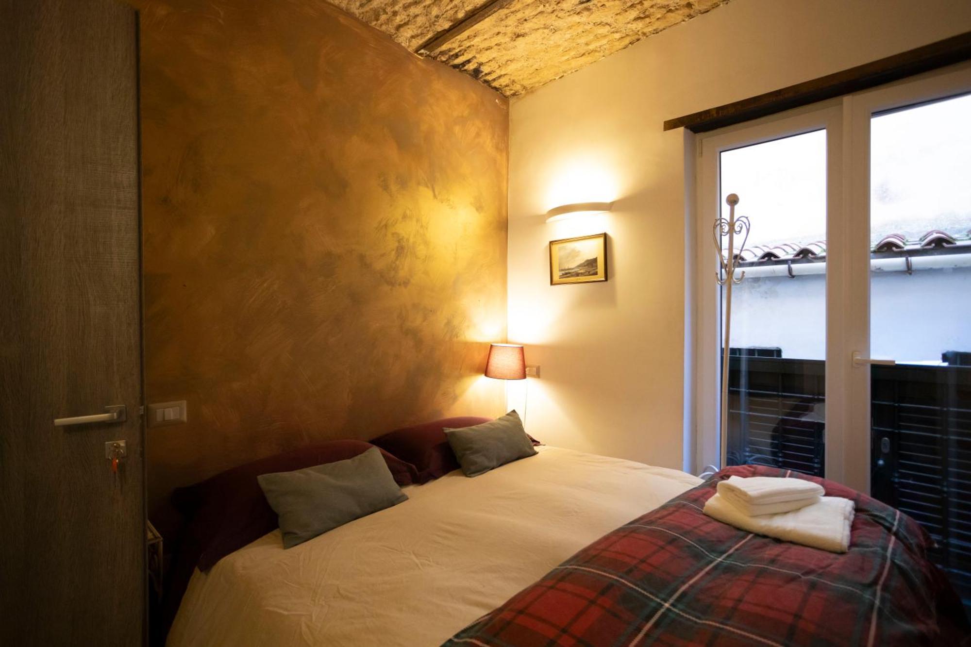 Bed and Breakfast Il Campanile Salerno Exterior foto