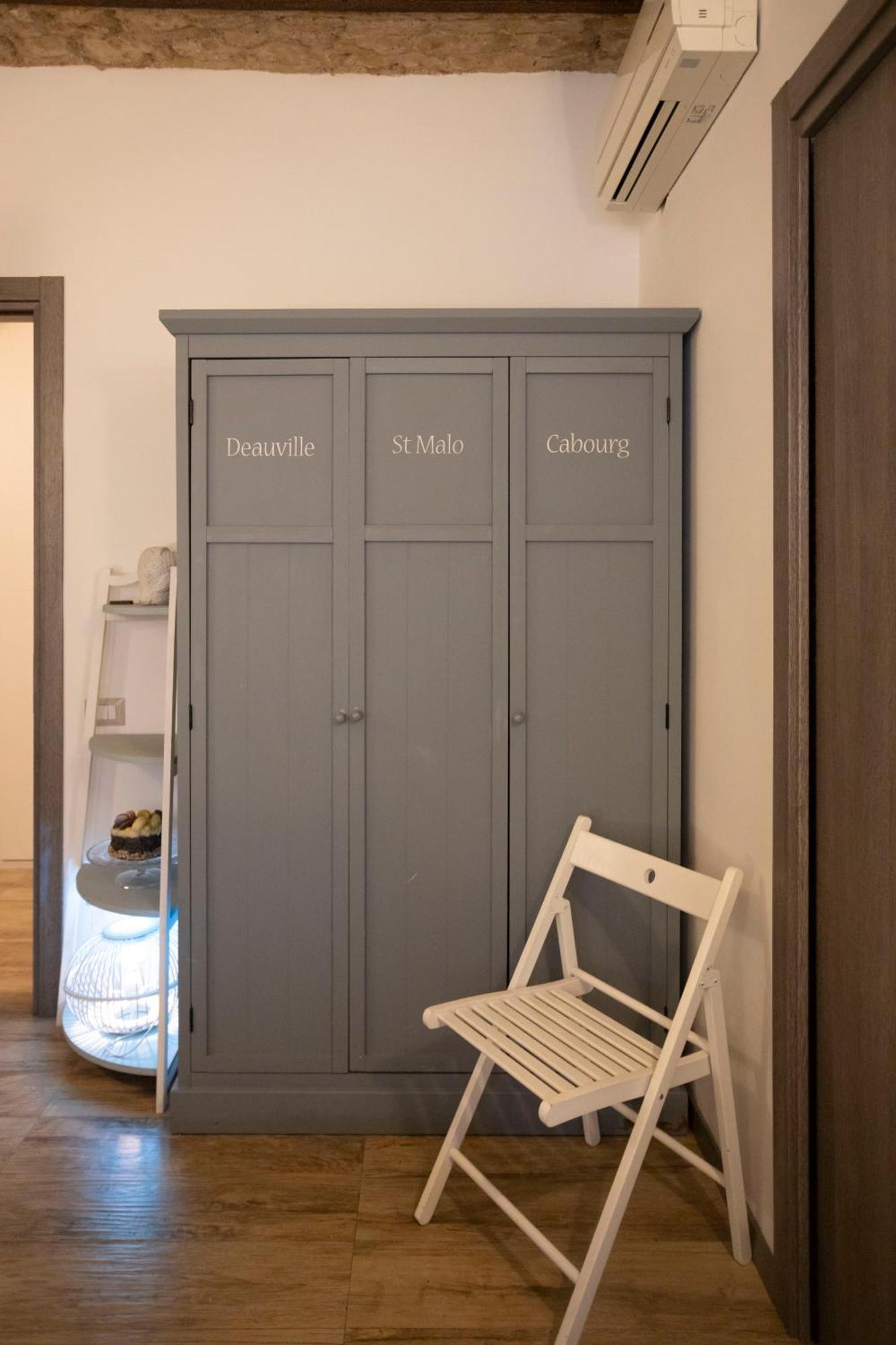 Bed and Breakfast Il Campanile Salerno Exterior foto