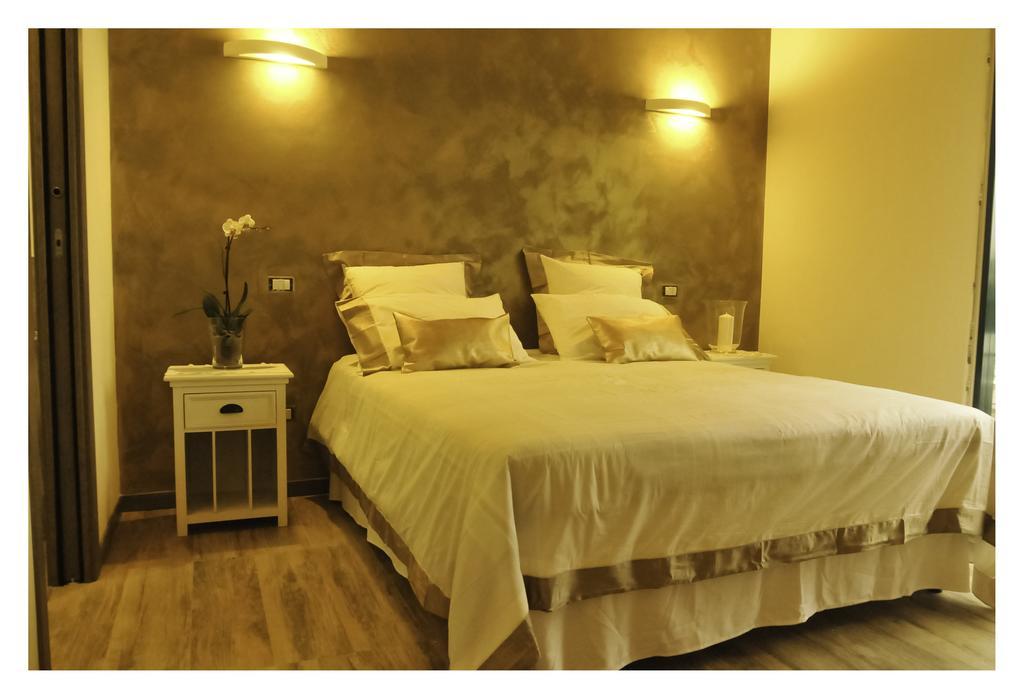 Bed and Breakfast Il Campanile Salerno Zimmer foto